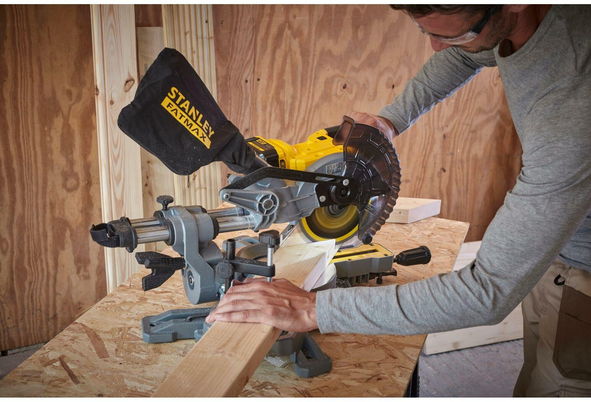 stanley_sfmcs701m1_qw_5