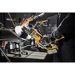 dewalt_dcg460x2_qw