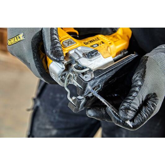 dewalt_dcs334n_xj