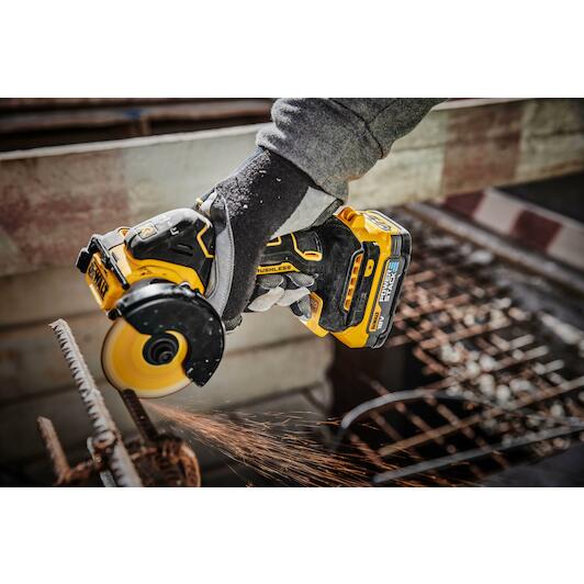 dewalt_dcs438e2t_qw_10