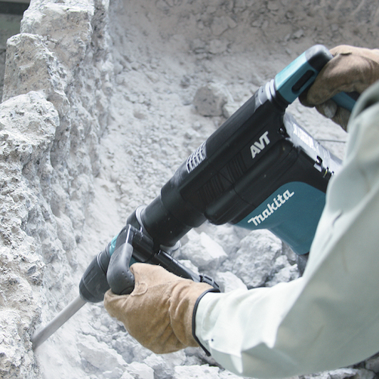 makita_hm1111c