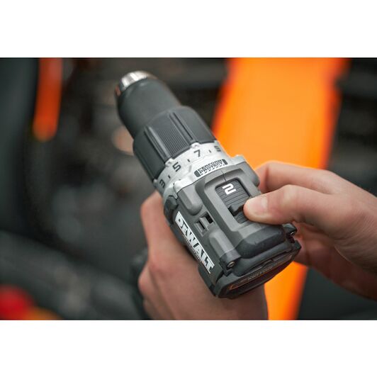 dewalt_dck200mp2t_qw_25