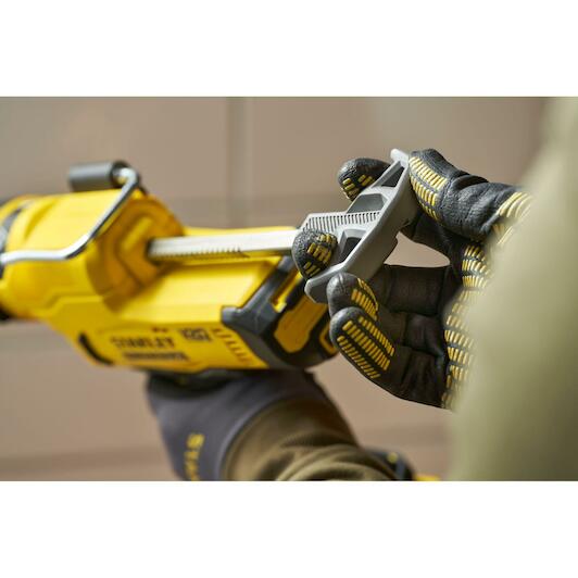 stanley_sfmce600b_xj_17