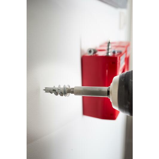 spit_060083_13