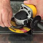 dewalt_dcg412m2_qw