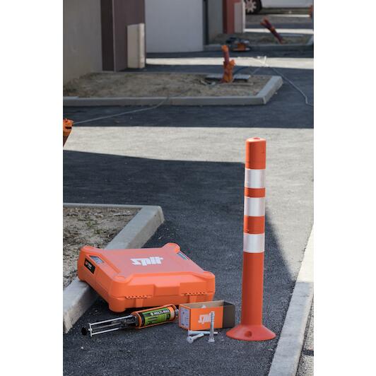 spit_060237_3