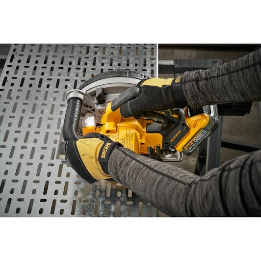 dewalt_dcs383h2_qw_10