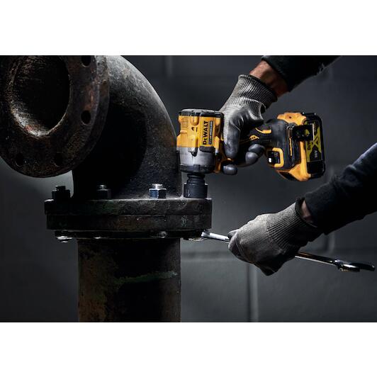 dewalt_dcf922p2t_qw_5