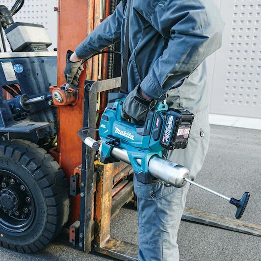 makita_gp001gz_18