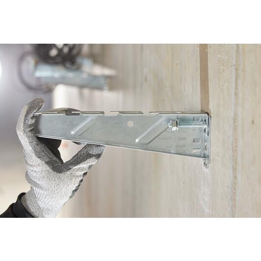 spit_057786_9