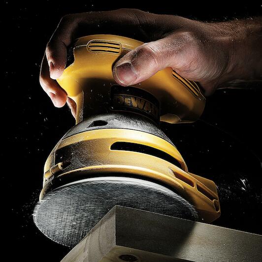dewalt_dtm8557_qz