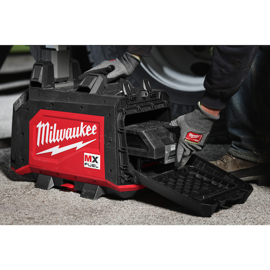 milwaukee_4933498075_26