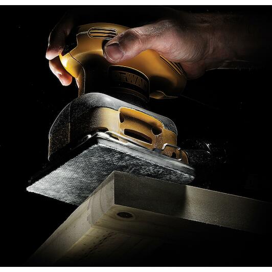 dewalt_dtm3023_qz