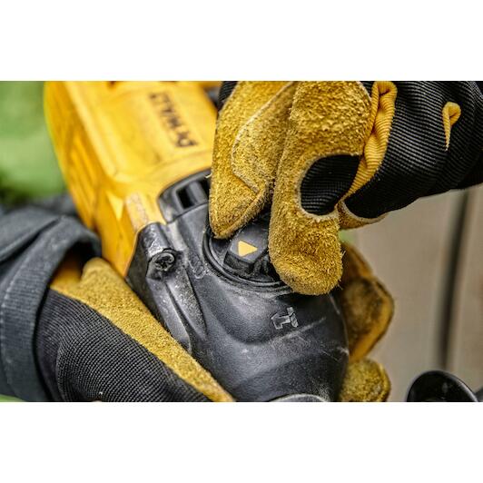 dewalt_d25033k_qs