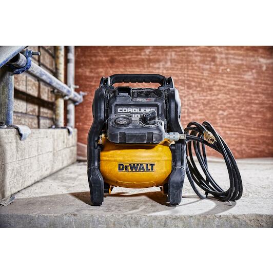 dewalt_dcc1054t2_qw