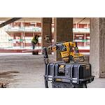 dewalt_dcv586mt2_qw