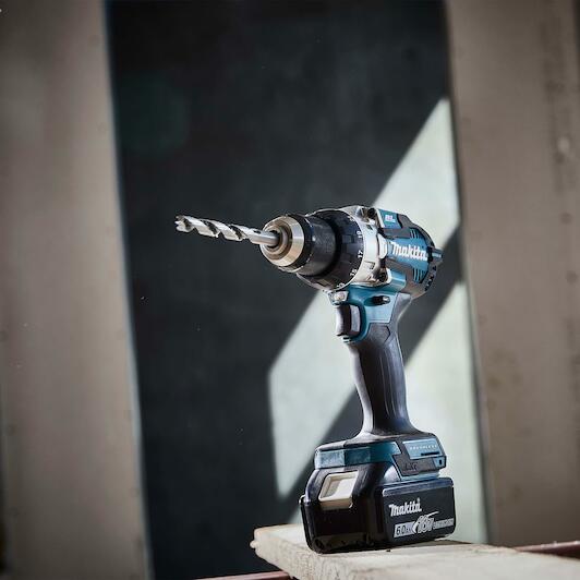 makita_dhp489zj