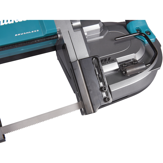 makita_pb002gm201_12