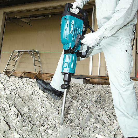 makita_hm1317c