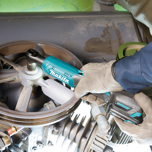 makita_wr100dz