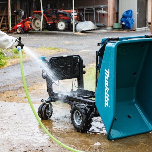 makita_dcu603z