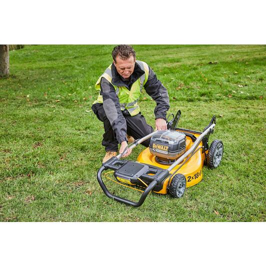 dewalt_dcmw564n_xj