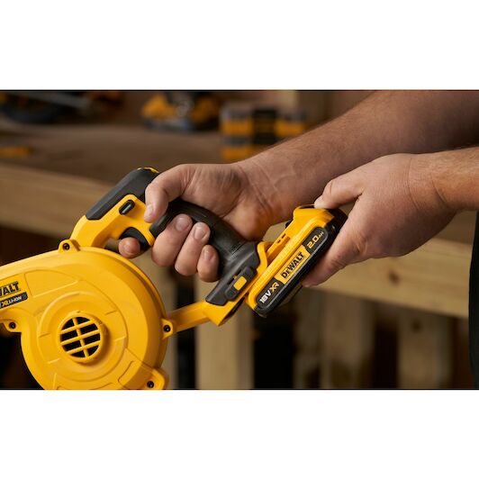dewalt_dcv100_xj_5