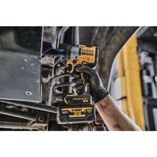 dewalt_dcf921nt_xj_11