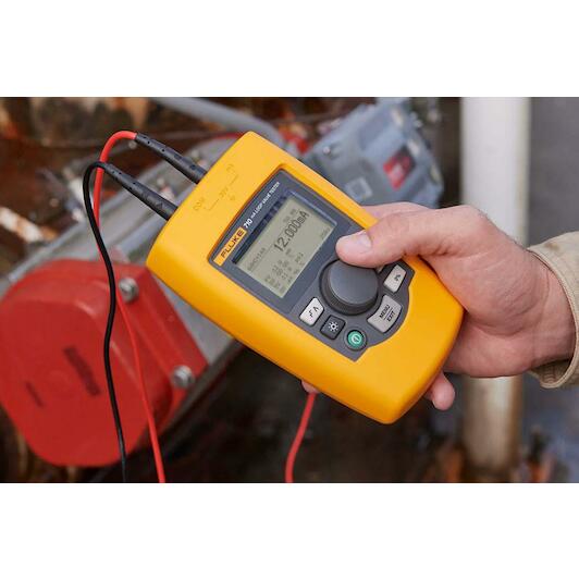 fluke_4991049_6