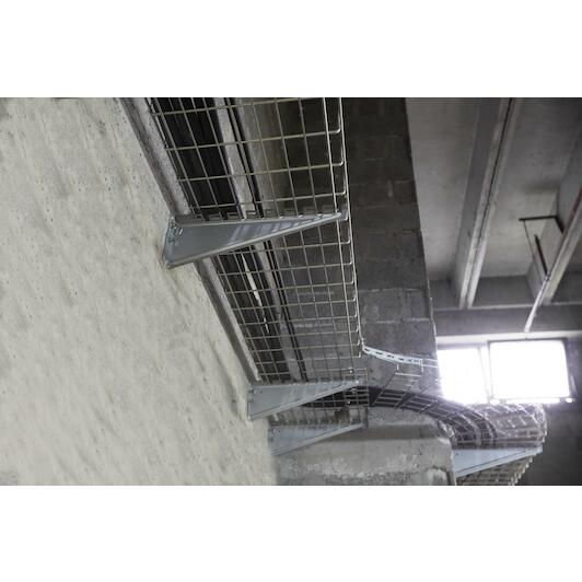 spit_058741_12