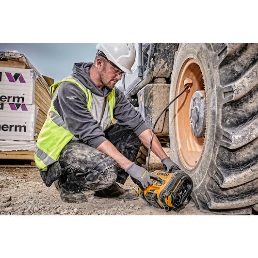 dewalt_dcc018n_xj_9